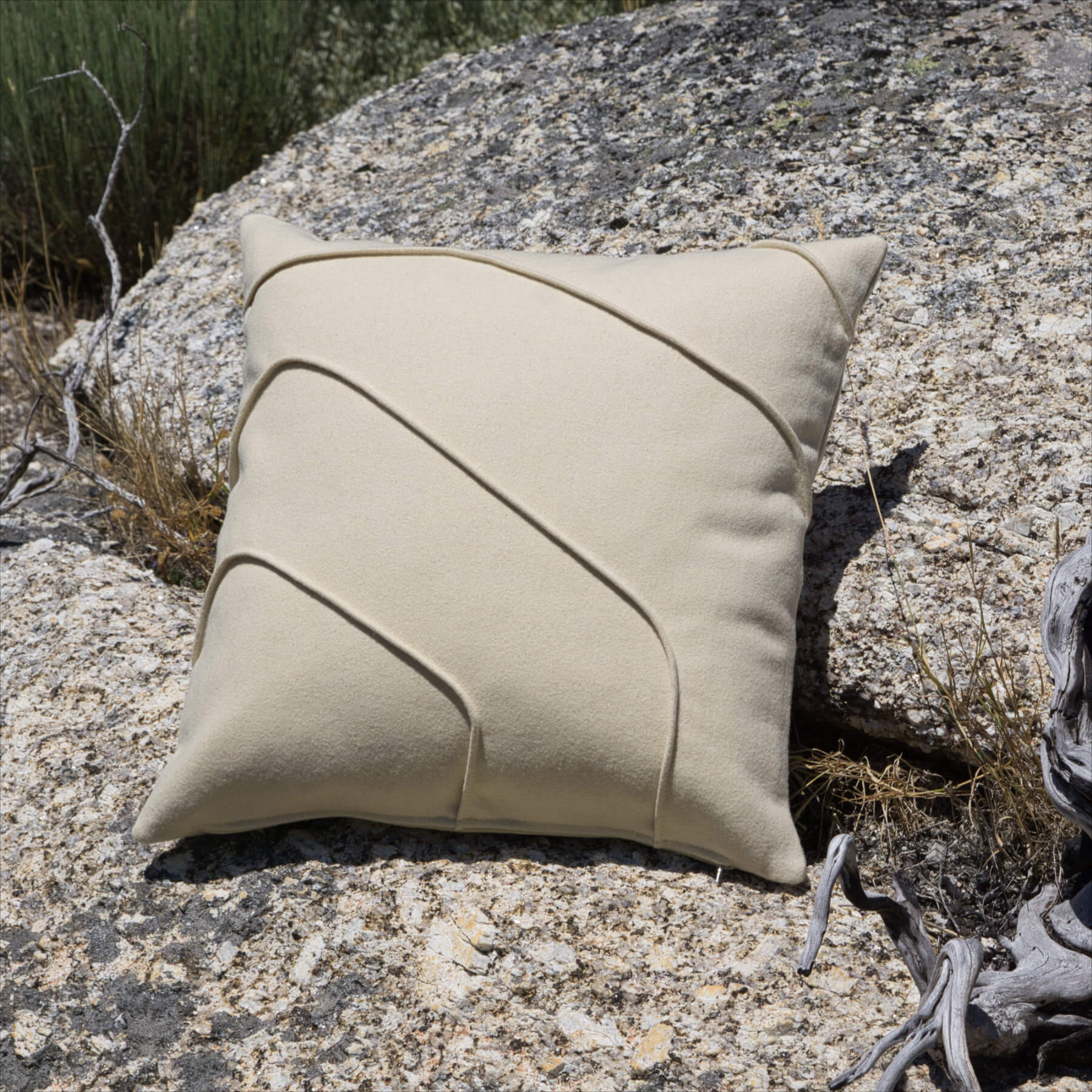 Dekokissen 'Mountain Rose' 45 x 45 cm, 100% Schafwolle EU