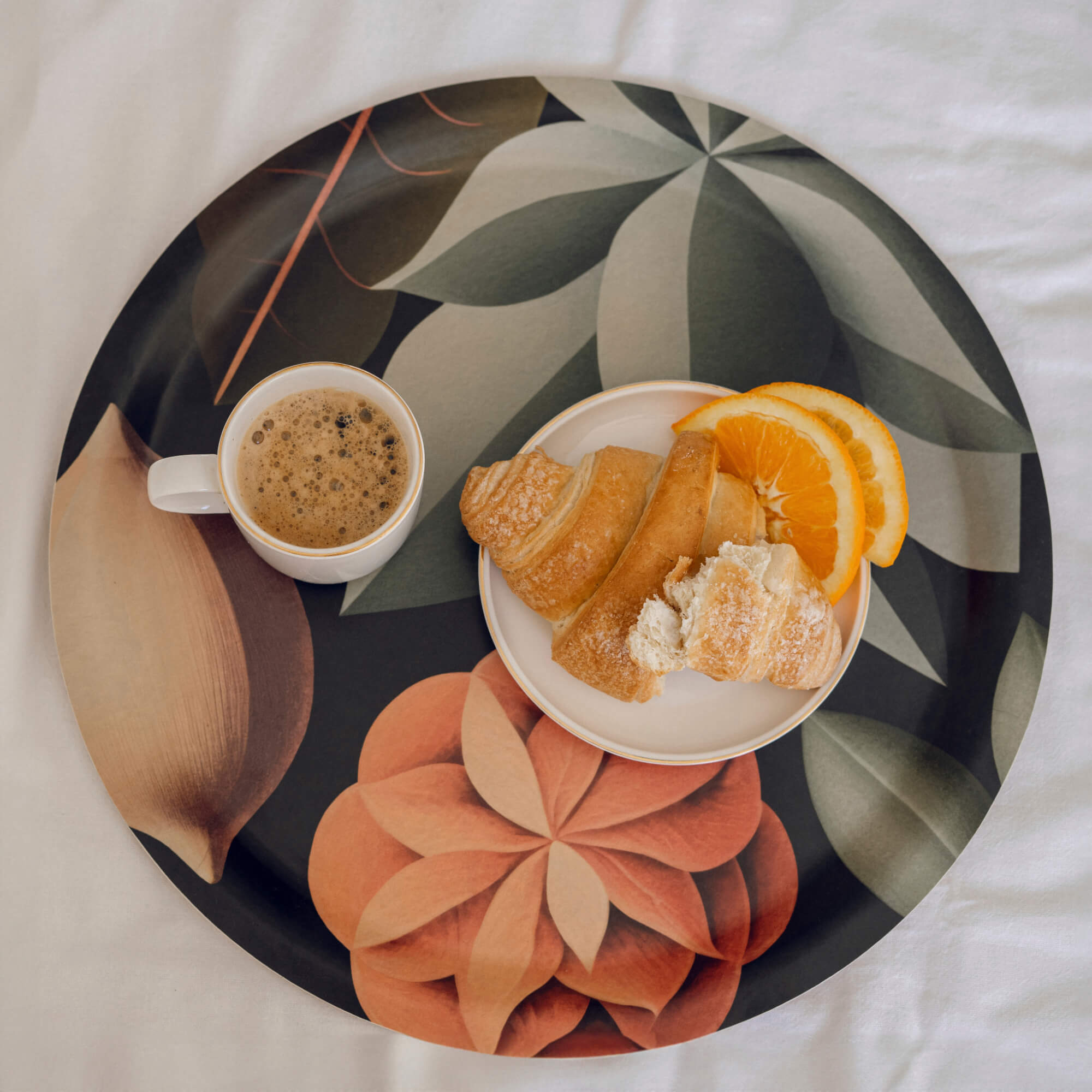 Rundes Design-Tablett Ø 39 cm - Still Life Two - nordische Birke